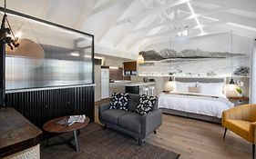 Hornbill House Self Catering Accommodation